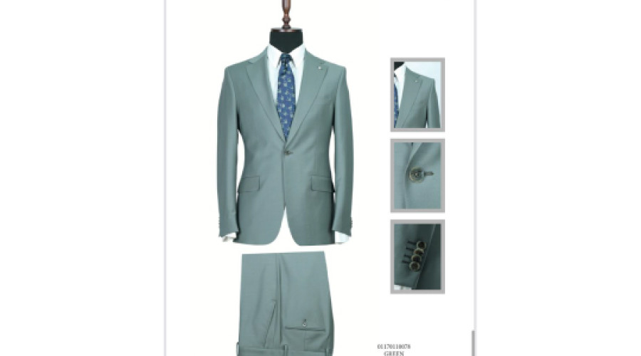 Zecca Italian Wool Suit: A Masterpiece in 100% Wool Sophistication and Elegance