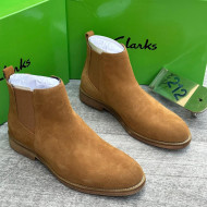 Clarks Men’s Premium Suede Chelsea Boots – Tan