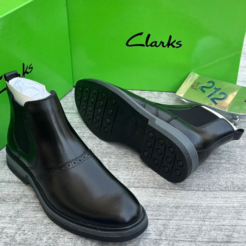 Clarks Luxury Leather Chelsea Boots For Men