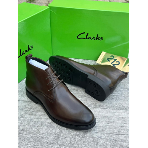 Clarks Luxury Leather Chelsea Boots For Men