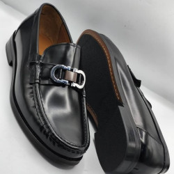 Black Standard Fit Leather Loafers – Classic Slip-On Comfort Shoes