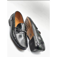 Green Suede Loafers – Classic Slip-On Comfort Shoes