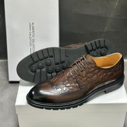 Men’s Brown Crocodile‑Pattern Brogue Lace‑Up Shoes | Alberto Guardiani
