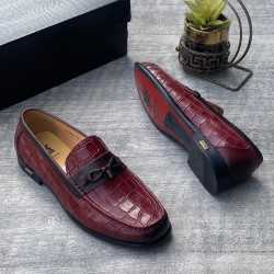 Berluzzi Men Formal Shoes | Classic Executive Burgundy Glossy Crocodile‑Pattern Buckle Loafers for Men