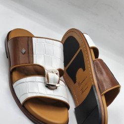 Luxury Crocodile-Textured Men's Leather Slippers with Buckle – Italian Style