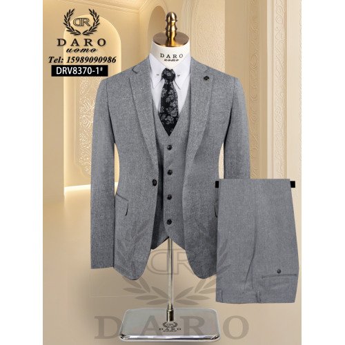 Daro Uomo Men's 3-Piece Suit