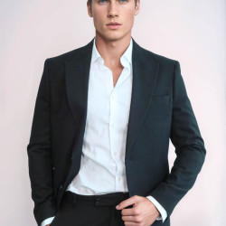 Plain Slim Fit Sport Black Men Blazer - Chadrobe