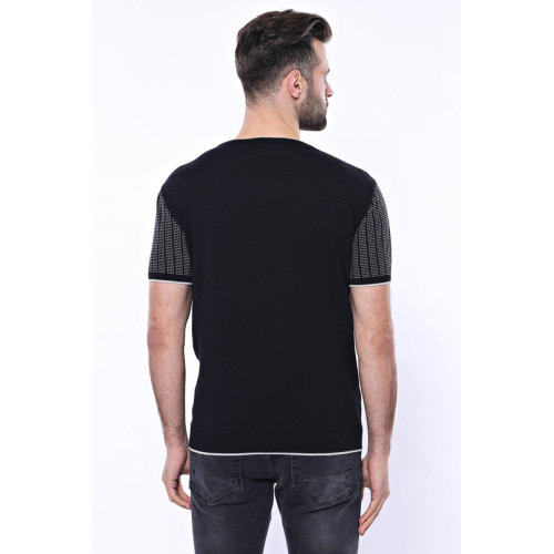 Black Crew-Neck Patterned Knitted T-Shirt